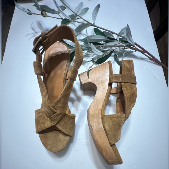 SEZANE Shoes - Sezane Brown Suede Women's Sandals